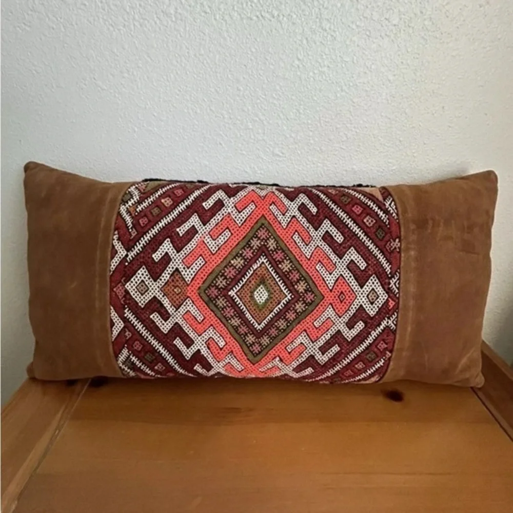 Handmade Moroccan Berber‎ Pillow With Suede By Berberology